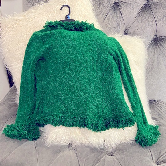 Green sweater - Picture 2 of 2